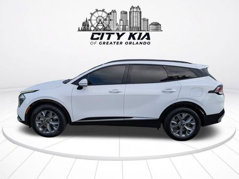 Certified 2023 Kia Sportage SX FWD image 3