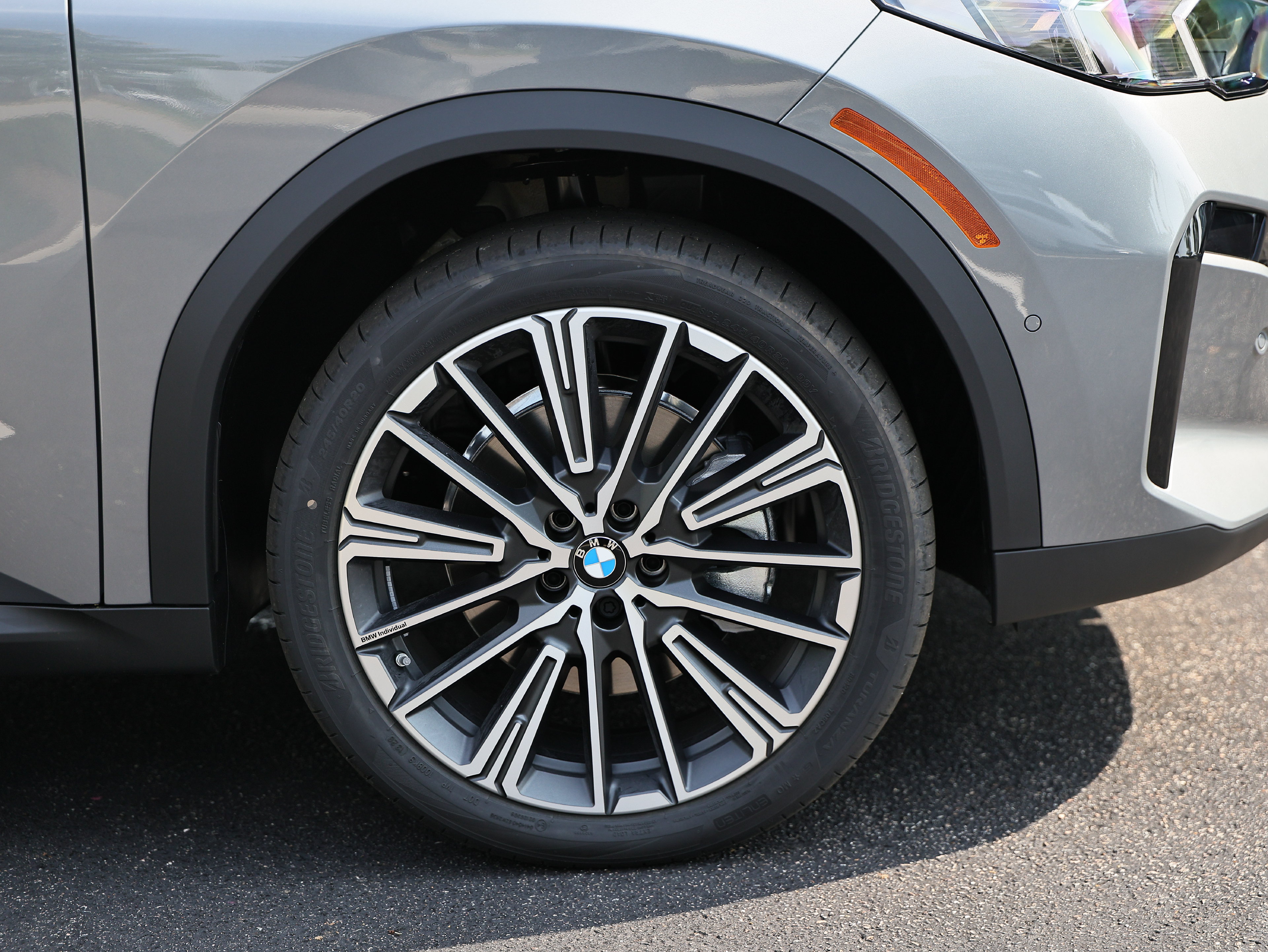 New 2027 BMW X2 xDrive28i AWD/4WD image 5