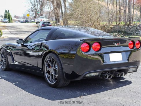 Used 2008 Chevrolet Corvette Coupe w/ Preferred Equipment Group image 19