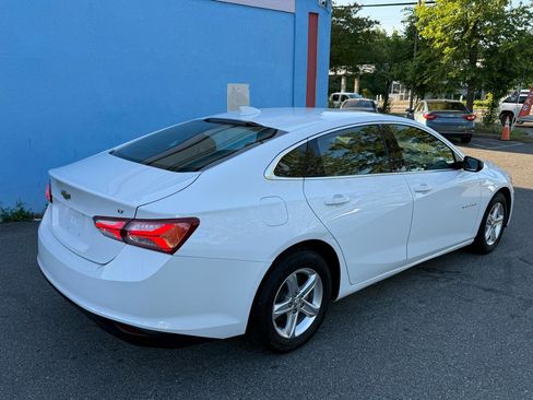 Used 2022 Chevrolet Malibu LT FWD image 7