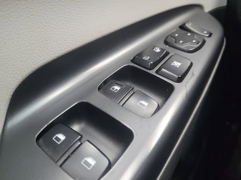 Used 2023 Hyundai Kona SE AWD/4WD image 27