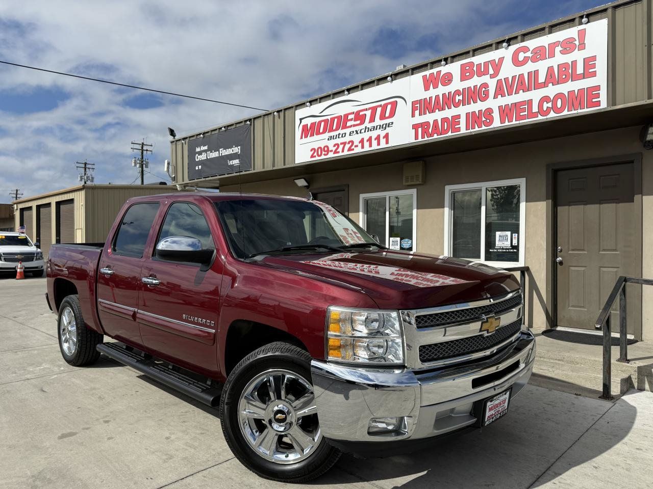 Used 2013 Chevrolet Silverado 1500 LT RWD image 1