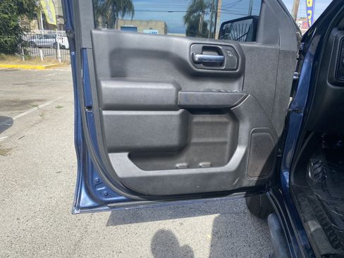 Used 2022 Chevrolet Silverado 1500 Custom RWD image 16