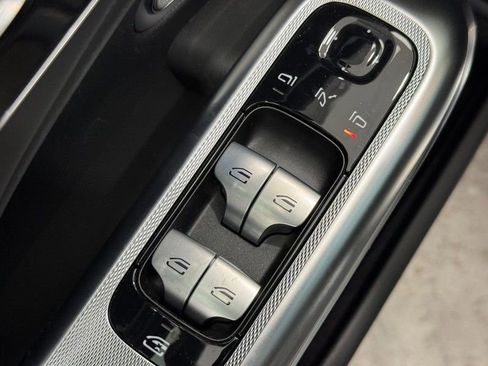 New 2026 Mercedes-Benz E 53 AMG e 4MATIC Sedan image 14
