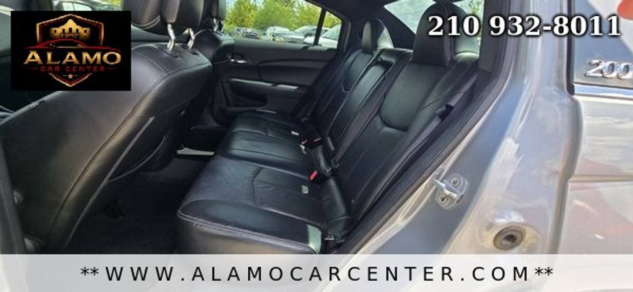 Used 2013 Chrysler 200 Limited FWD image 28