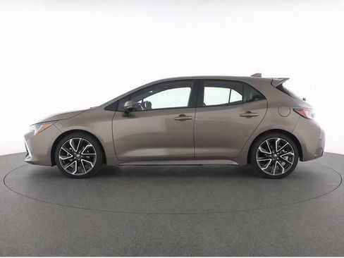 Used 2019 Toyota Corolla XSE FWD image 6