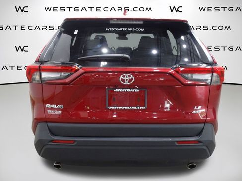 Used 2023 Toyota RAV4 LE image 7