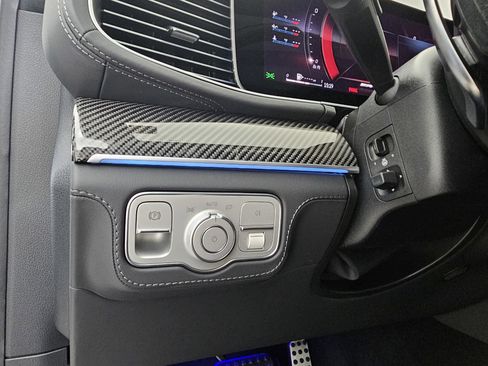 New 2025 Mercedes-Benz GLE 63 AMG S image 8