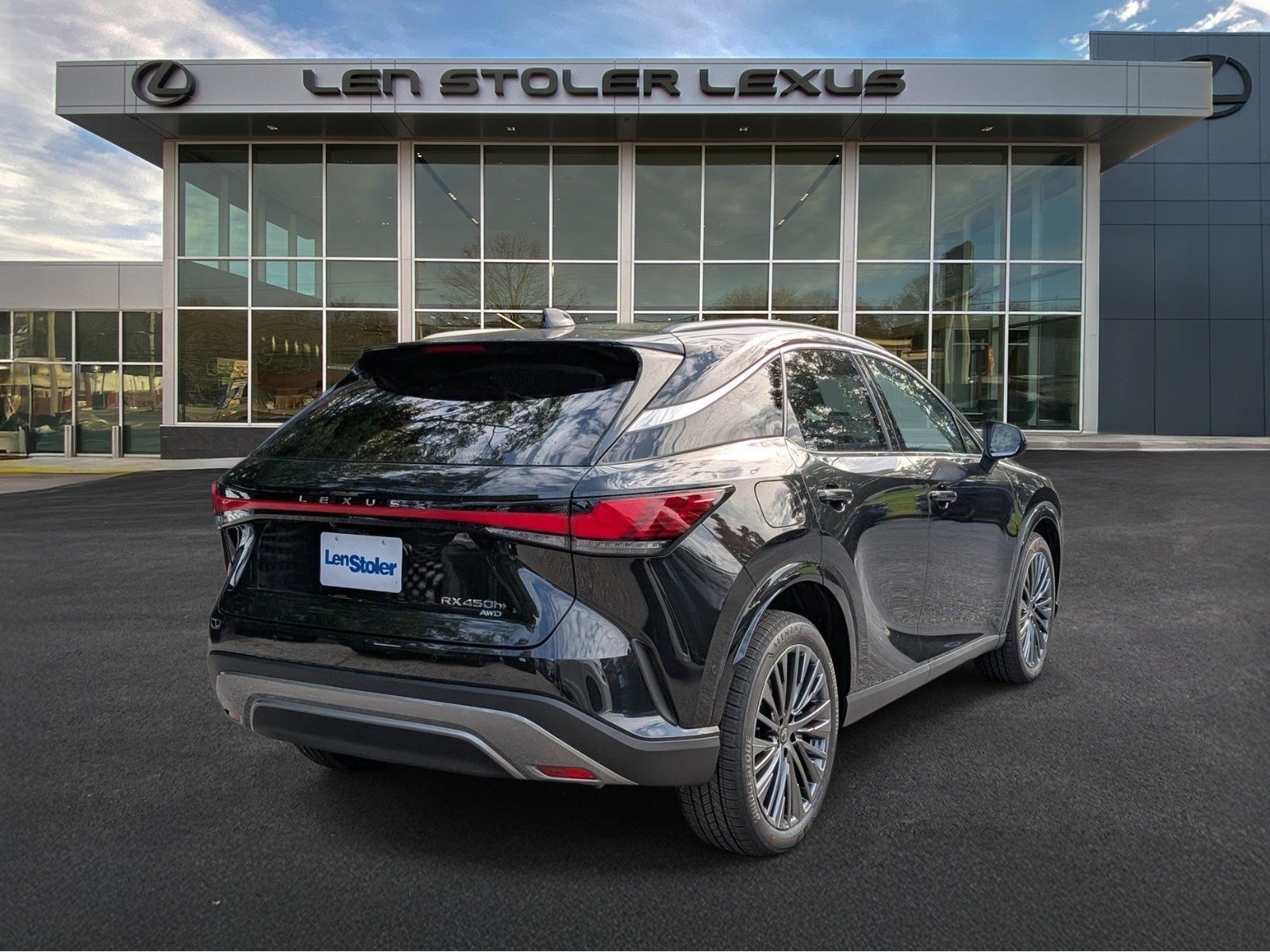 New 2026 Lexus RX 450h AWD w/ Convenience Package image 2