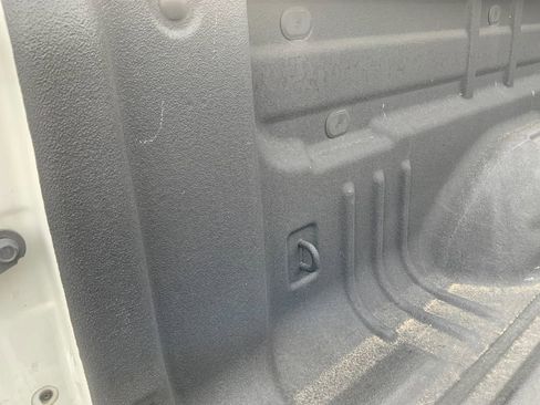 Used 2021 GMC Canyon Denali image 31