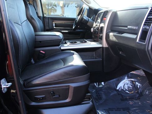 Used 2014 RAM 1500 Laramie w/ Convenience Group image 24