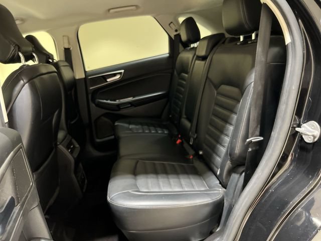 Used 2016 Ford Edge SEL w/ Equipment Group 201A FWD image 23