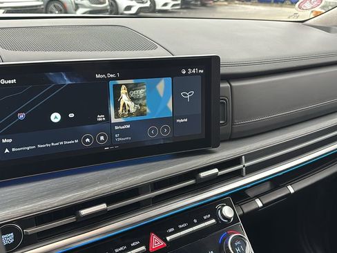 Used 2025 Hyundai Santa Fe Limited image 19