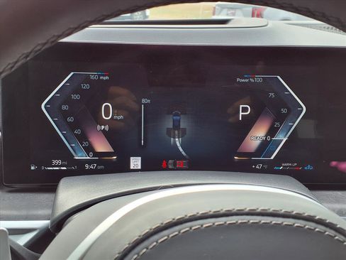 Used 2025 BMW X5 xDrive40i w/ M Sport Package image 29