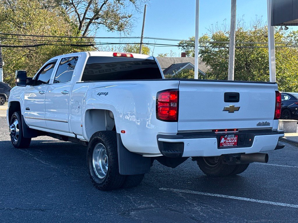 Used 2016 Chevrolet Silverado 3500 High Country w/ Duramax Plus Package AWD/4WD image 17