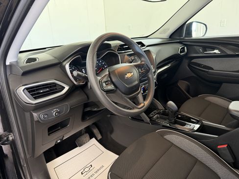 Used 2022 Chevrolet TrailBlazer LS image 10