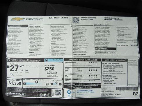 Used 2017 Chevrolet Trax LT w/ LT Convenience Package AWD/4WD image 20