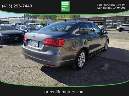 Used 2012 Volkswagen Jetta SE image 5