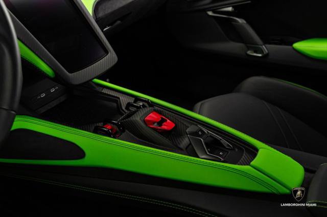 Used 2024 Lamborghini Revuelto AWD/4WD image 49