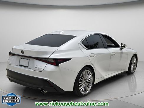 Used 2023 Lexus IS 300 w/ Premium Package RWD image 7