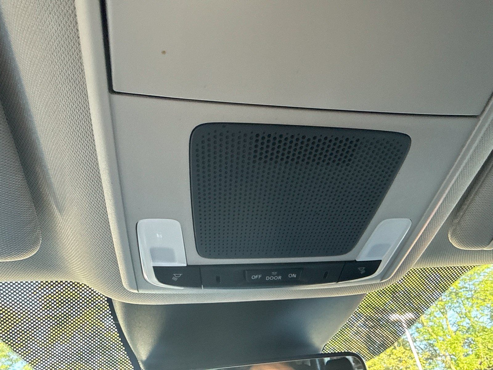 Used 2025 Honda Pilot EX-L image 34