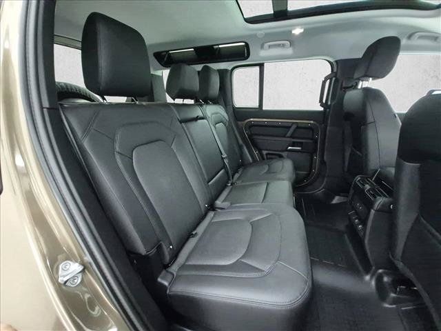 Certified 2025 Land Rover Defender 110 S AWD/4WD image 24