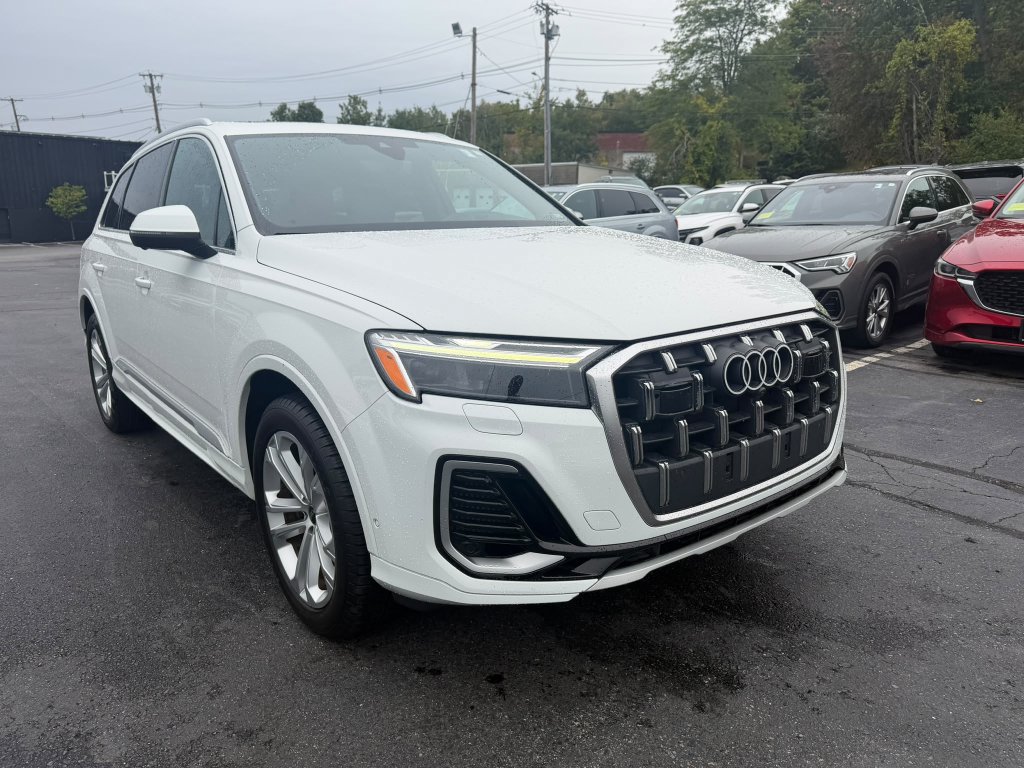 Used 2025 Audi Q7 3.0T Premium Plus AWD/4WD image 7