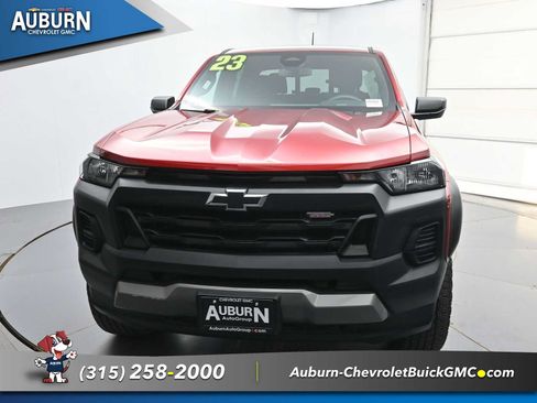 Used 2023 Chevrolet Colorado Trail Boss w/ Advanced Trailering Package AWD/4WD image 2