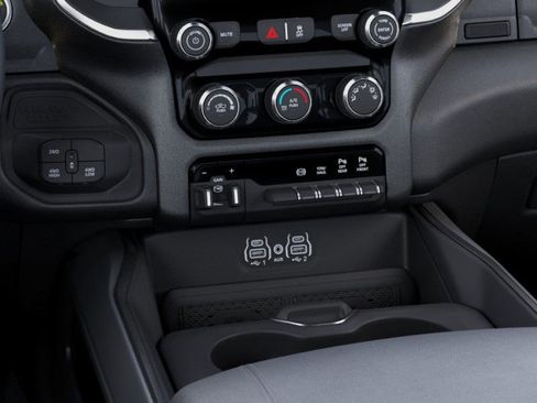 New 2026 RAM 3500 Big Horn AWD/4WD image 25