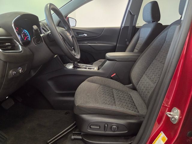 Used 2023 Chevrolet Equinox LT FWD image 12