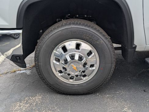 New 2026 Chevrolet Silverado 3500 LT w/ Texas Edition AWD/4WD image 3