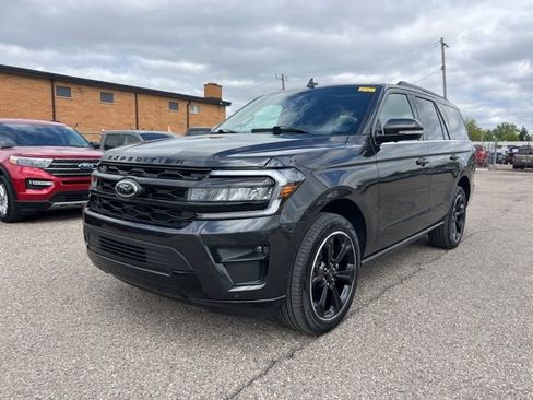 Certified 2024 Ford Expedition Limited AWD/4WD image 29