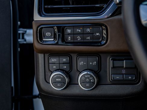 Used 2026 GMC Yukon XL Denali Ultimate image 22