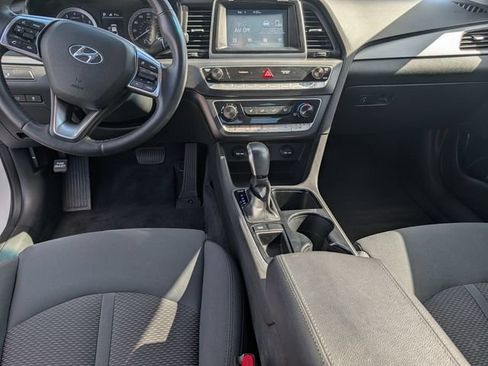 Used 2018 Hyundai Sonata SEL w/ Cargo Package FWD image 12