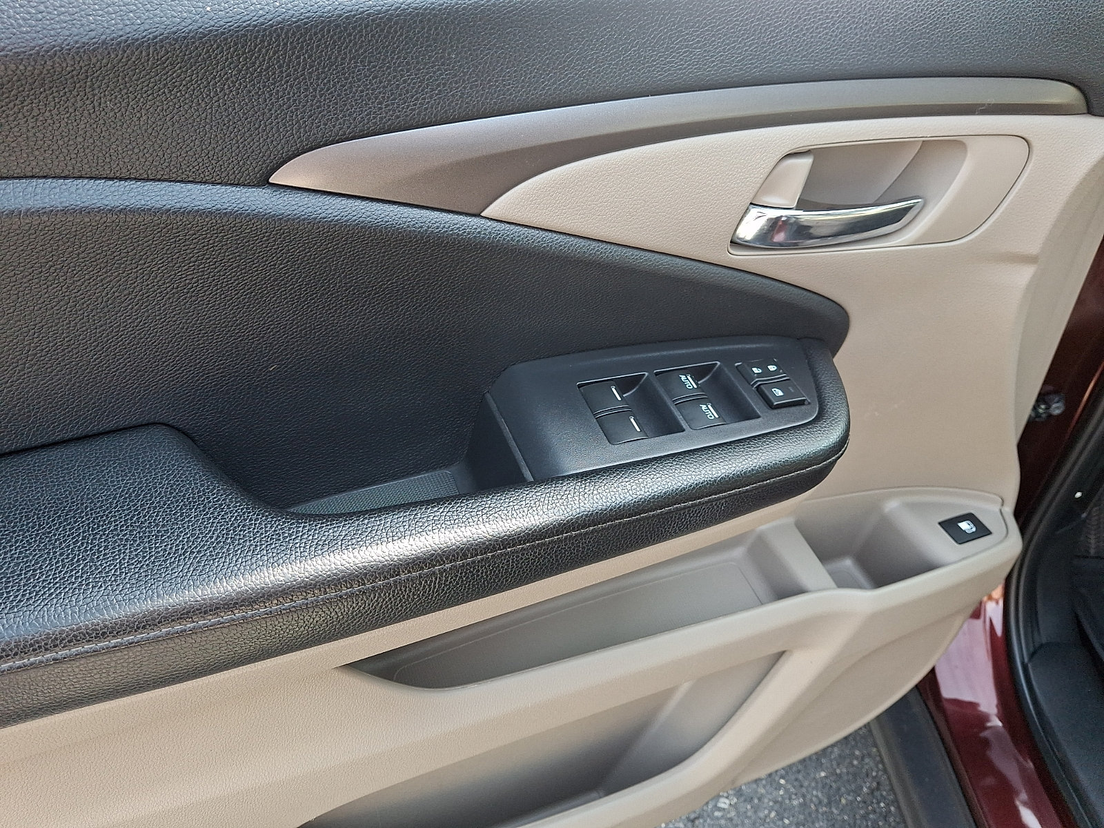 Used 2019 Honda Ridgeline RTL-T image 12