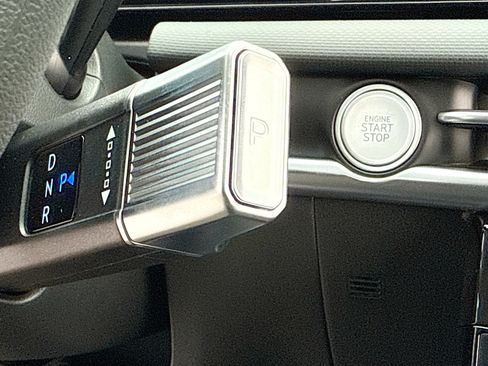 New 2026 Hyundai Tucson Blue SE w/ Tow & Go Package image 11