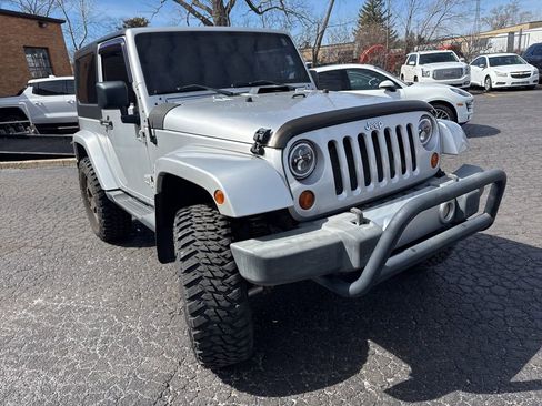 Used 2008 Jeep Wrangler Sahara w/ Dual Top Group image 10