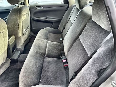 Used 2014 Chevrolet Impala LT image 19