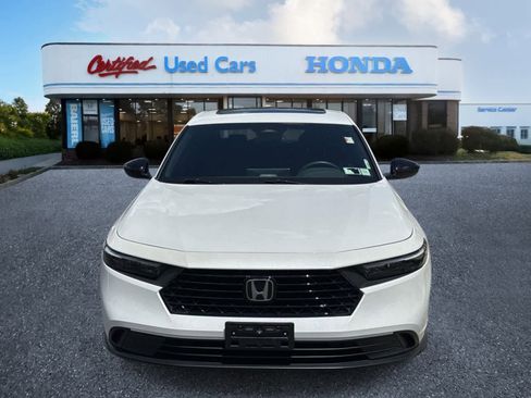 Used 2023 Honda Accord Sport image 8