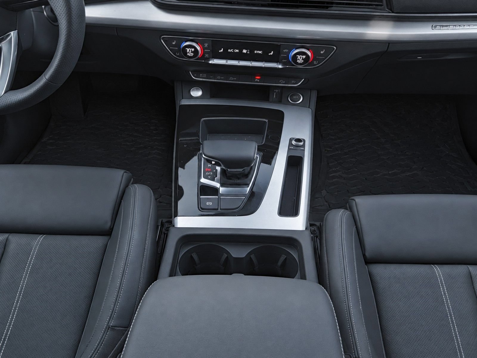 Certified 2024 Audi Q5 2.0T Premium Plus w/ Premium Plus Package AWD/4WD image 19