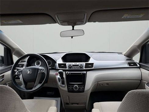 Used 2016 Honda Odyssey EX image 16