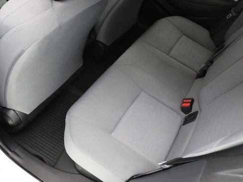 Used 2024 Toyota Corolla SE w/ SE Package image 10