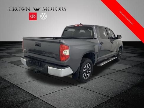 Used 2021 Toyota Tundra SR5 w/ SR5 Leather Package AWD/4WD image 6