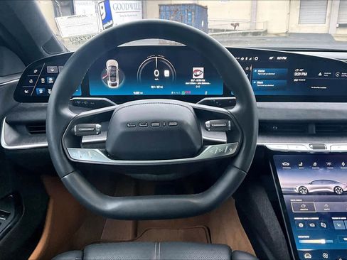Used 2022 Lucid Air Grand Touring image 8