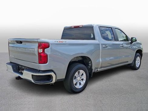 Used 2026 Chevrolet Silverado 1500 LT AWD/4WD image 4