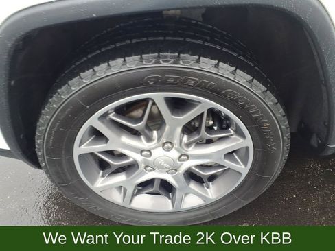 Used 2022 Jeep Grand Cherokee Limited AWD/4WD image 22