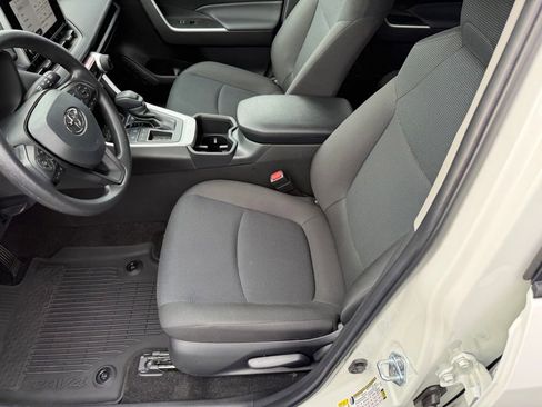 Certified 2025 Toyota RAV4 LE FWD image 12