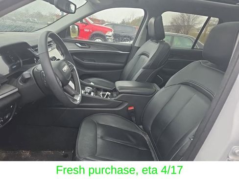 Used 2022 Jeep Grand Cherokee Limited 4xe image 4