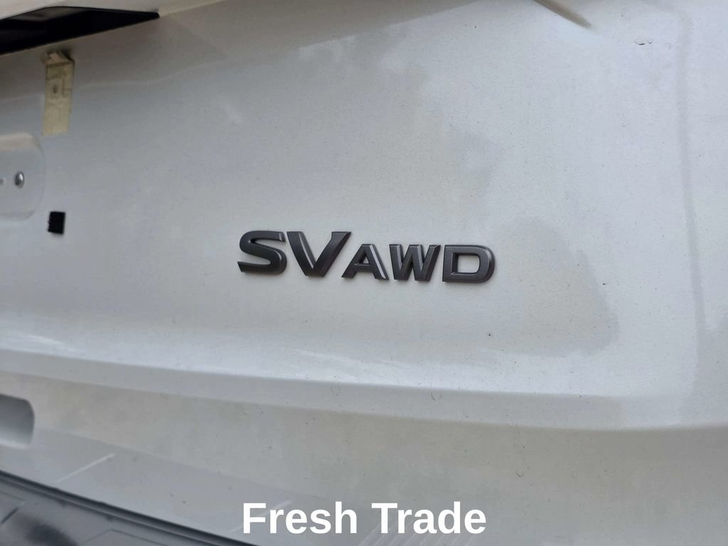 Used 2024 Nissan Rogue SV AWD/4WD image 7