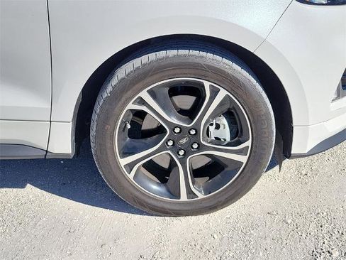 Certified 2020 Ford Edge ST image 7